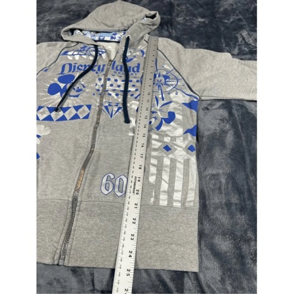 Disney full zip Grey Big print Hooded Sweater size M‎